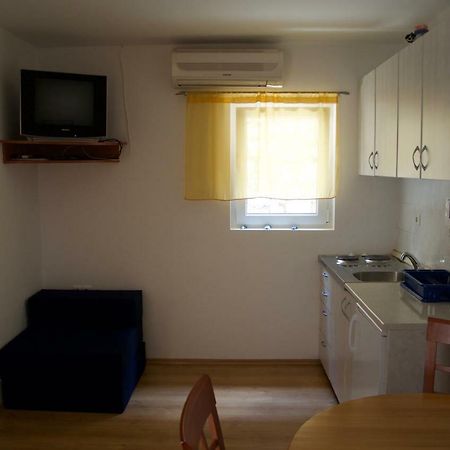 Apartment Viveniti Klenovica Dış mekan fotoğraf