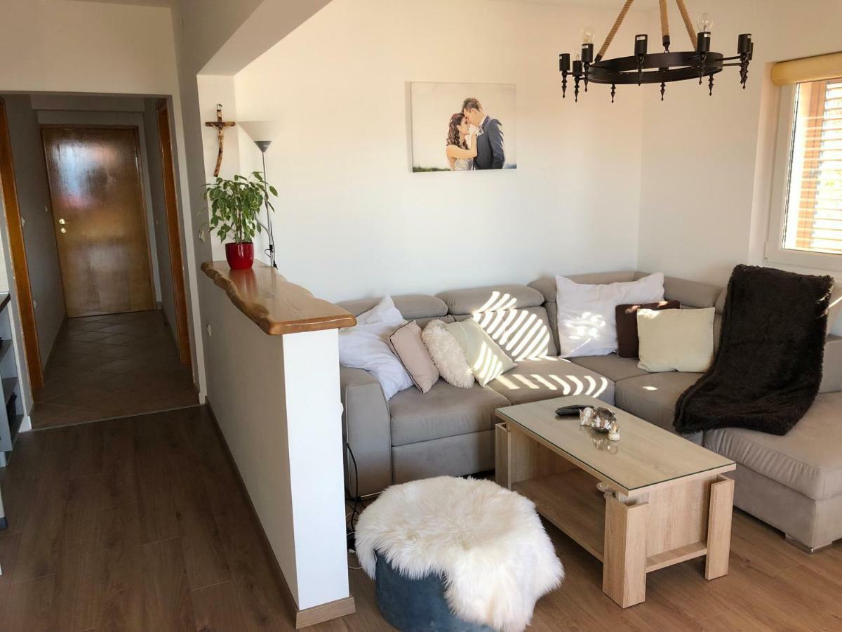 Apartment Viveniti Klenovica Dış mekan fotoğraf